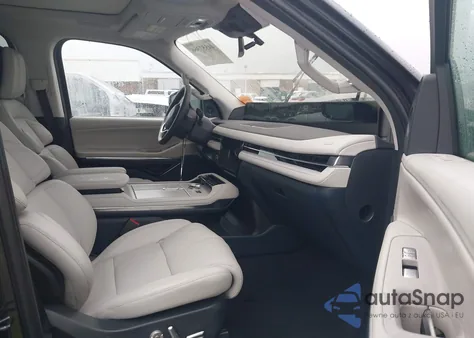 2025 Lincoln Navigator Reserve from USA, damaged, VIN 5LMJJ2LG4SEL10107